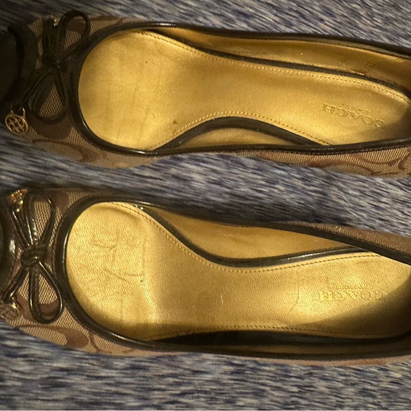Coach wedge shoes. Size 8. - Picture 2 of 5